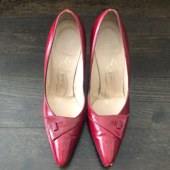 Vintage Kerrybrook red heels, size 5.5 - Picture 1 of 6